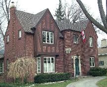 Exterior Photograph of the Dr. Roy J. Coyle House.; City of Windsor, Nancy Morand, 2002