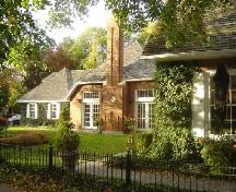 Elmscroft Carriage House, 2005; Planning Department, City of Windsor