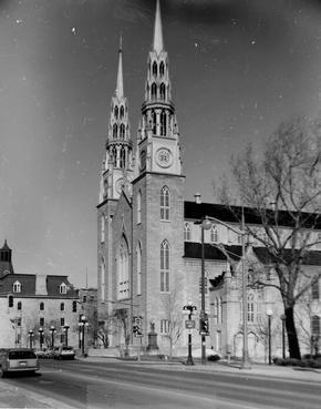Notre-Dame Cathedral Basilica, 385 Sussex Drive
