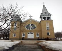 View of main elevation of the Sacred Heart of Jesus Roman Catholic Church, Fannystelle, 2005; Historic Resources Branch, Manitoba Culture, Heritage, Tourism and Sport, 2005
