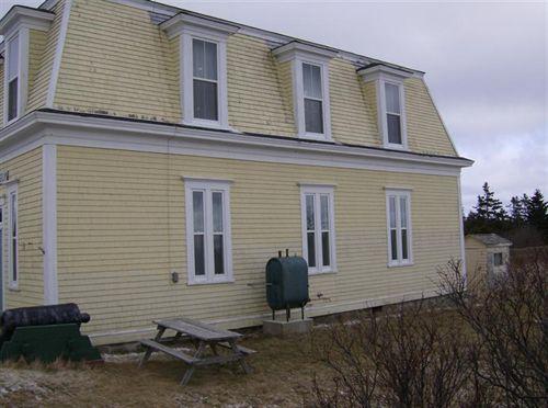 Side Elevation