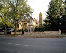 Contextual view, from the southwest, of the Johnston Estate, Brandon, 2005; Historic Resources Branch, Manitoba Culture, Heritage and Tourism 2005