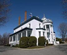 Domaine Globensky; Ministère de la Culture, des Communications et de la Condition féminine, Jean-François Rodrigue, 2004