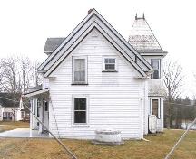 Rear elevation of the Knowles Porter House, Arcadia, Yarmouth County, NS, 2008.; Heritage Division, NS Dept. of Tourism, Culture and Heritage, 2008