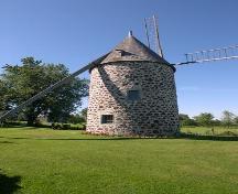 Moulin à vent Dansereau; Ministère de la Culture, des Communications et de la Condition féminine, Jean-François Rodrigue, 2004