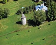 Moulin à vent Dansereau; Ministère de la Culture, des Communications et de la Condition féminine, Pierre Lahoud, 2004