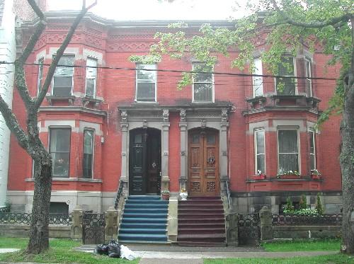 Frank Rankine Residence - Contextual view