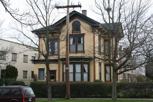 Vancouver Street frontage