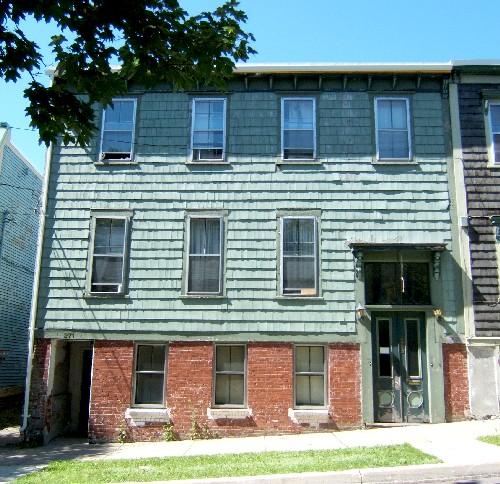 George F. Baird Residence - Contextual view