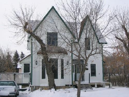 Doctor Chestnut's Home