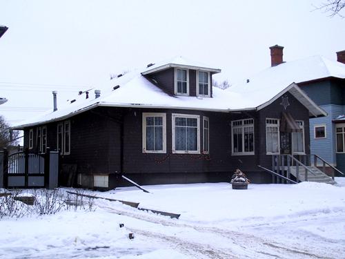 Principal facades