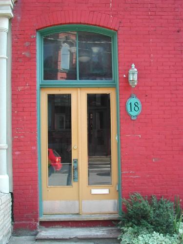 Hugh Bustin Residence - Entrance