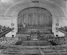 Looking towards altar, St. Andrew's United Church, Sydney, NS, 1949.; Courtesy of St. Andrew's United Church
