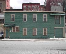 Cette photographie montre la façade avant de l'édifice, 2005.; City of Saint John
