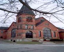 A view of the Chapel Street façade.; Jane Karnes Everett