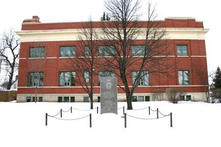 Façade est