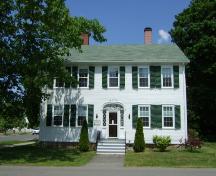 This photograph shows the unaltered symmetrical front façade of the home, 2007.; Town of St. Andrews