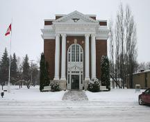 View from the main elevation of the Emerson Court House and Town Hall Emerson, 2005; Historic Resources Branch, Manitoba Culture, Heritage, Tourism and Sport, 2005