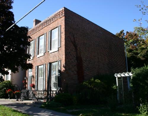 James Sculthorp Townhouse