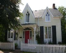 Front facade, facing King Street; Susan Schappert, 2007