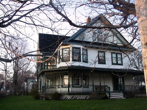 Showing south elevation