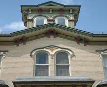 Featured is the belvedere crowning the hipped roof and centre gable.; Martina Braustein, 2007.