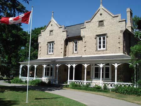 Facade, Grosvenor Lodge, 2007