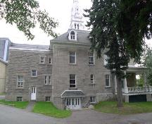 Presbytère de Sainte-Thérèse-de-Blainville; Ministère de la Culture, des Communications et de la Condition féminine, Jean-François Rodrigue, 2004