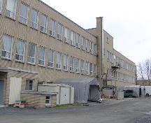 Vue arrière du bâtiment de la garderie Mont Ste-Marie; Madawaska Historical Society