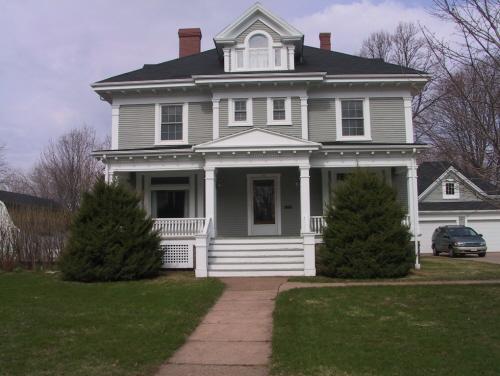 Showing east elevation