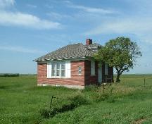 Large bank of windows allow for "left-hand light", 2004.; Government of Saskatchewan, Lisa Dale-Burnett, 2004.