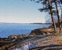 Contextual view of the Wanipigow Lake Archaeological Site, Wanipigow Lake, 1989; Historic Resources Branch, Manitoba Culture, Heritage, Tourism and Sport, 1989