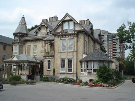 Façade, Waverly, 2007