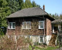 Exterior view of the Pitt Meadows School House, 2006; District of Pitt Meadows, 2005