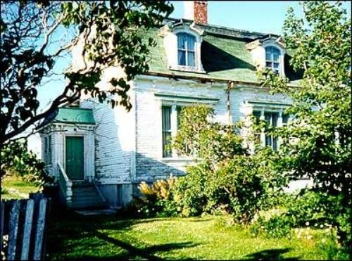Cable Staff House #1, Heart's Content.