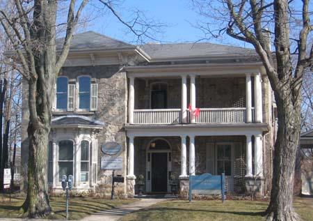 221 Woolwich Street North Façade, 2007