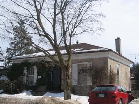 Northwest view of 396 St. Andrew Street East