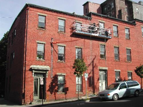 41 Duke - Contextual view