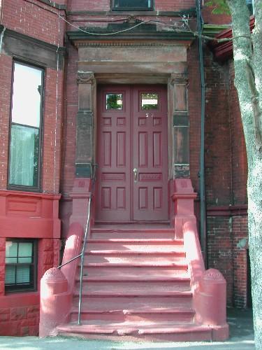 Résidence George S. Cushing - L'entrée