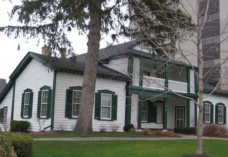 North and West Elevations of the Erb-Kumpf House