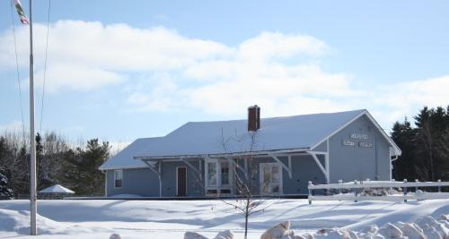 Showing front elevation