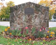 Showing sandstone cairn; Wyatt Heritage Properties, 2008