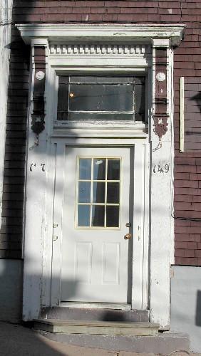 Waterbury and Jenkins Residence - Entrance