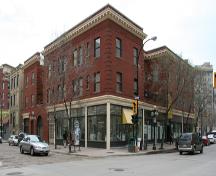 Primary elevations, from the southwest, of the Albert Block ,Winnipeg, 2007; Historic Resources Branch, Manitoba Culture, Heritage, Tourism and Sport, 2007