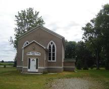 Featured is the façade of Norwich Gore United Church.; Martina Braunstein, 2007.