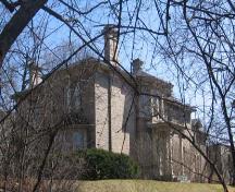 Featured are the limestone walls which are emphasized by light-coloured quoins.; Lindsay Benjamin, 2007.
