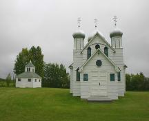 Contextual view, from the west, of Sts. Peter and Paul Ukrainian Orthodox Church, Seech, 2004; Historic Resources Branch, Manitoba Culture, Heritage, Tourism and Sport, 2004