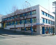 Exterior view of the Post Office and Federal Building, 2004; City of North Vancouver, 2004