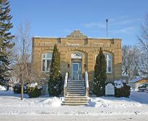 Façade principale - de l'ouest de l'ancien hôtel de ville, Carberry, 2007; Historic Resources Branch, Manitoba Culture, Heritage, Tourism and Sport, 2007