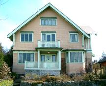 Exterior view of the Ellis Residence, 2004; City of North Vancouver, 2004